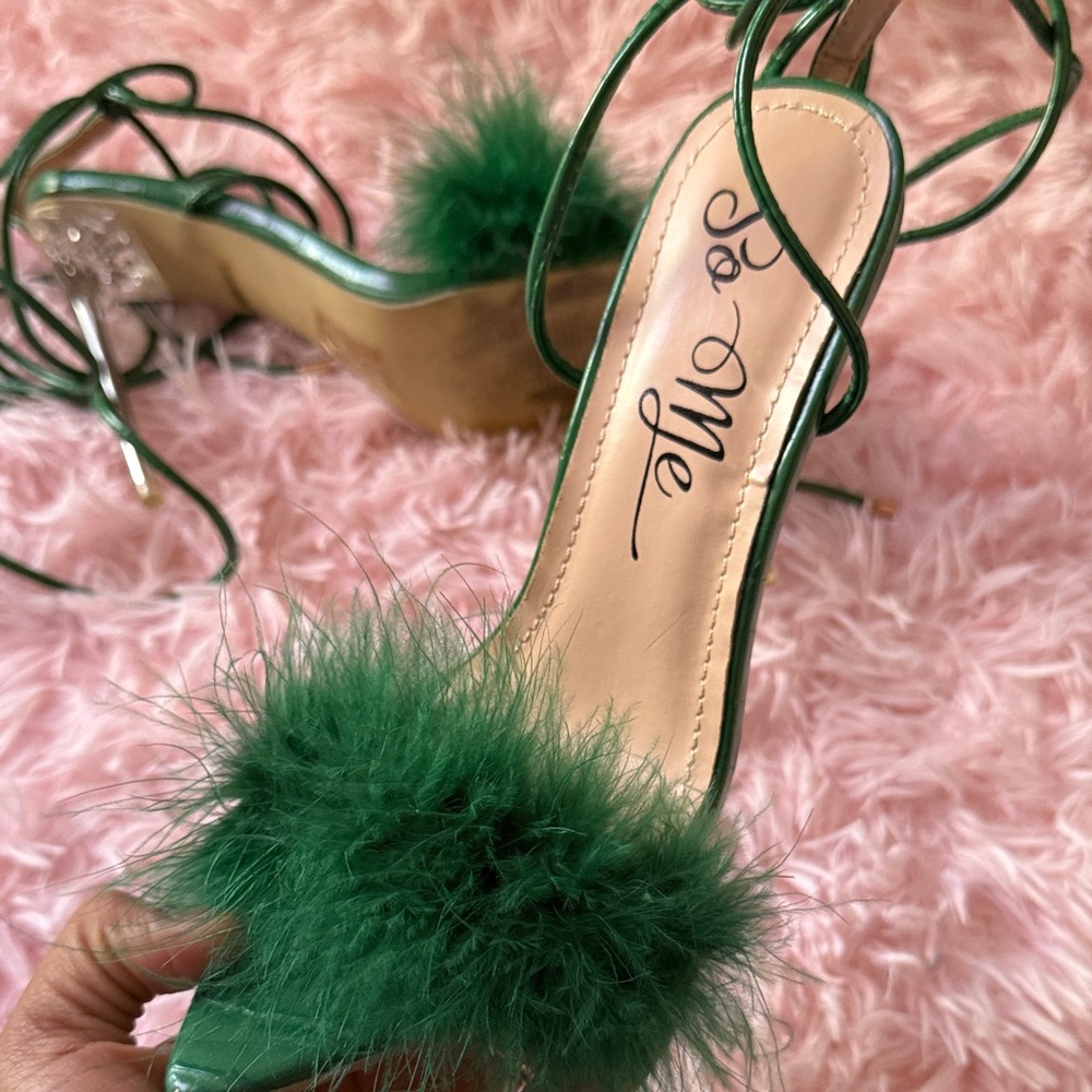 So Me Emerald Strappy Heels with Feather Accent - Picture 3 of 6